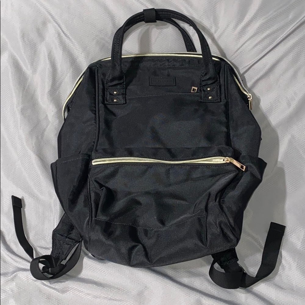 Lily & Drew Casual Travel Daypack Backpack Black